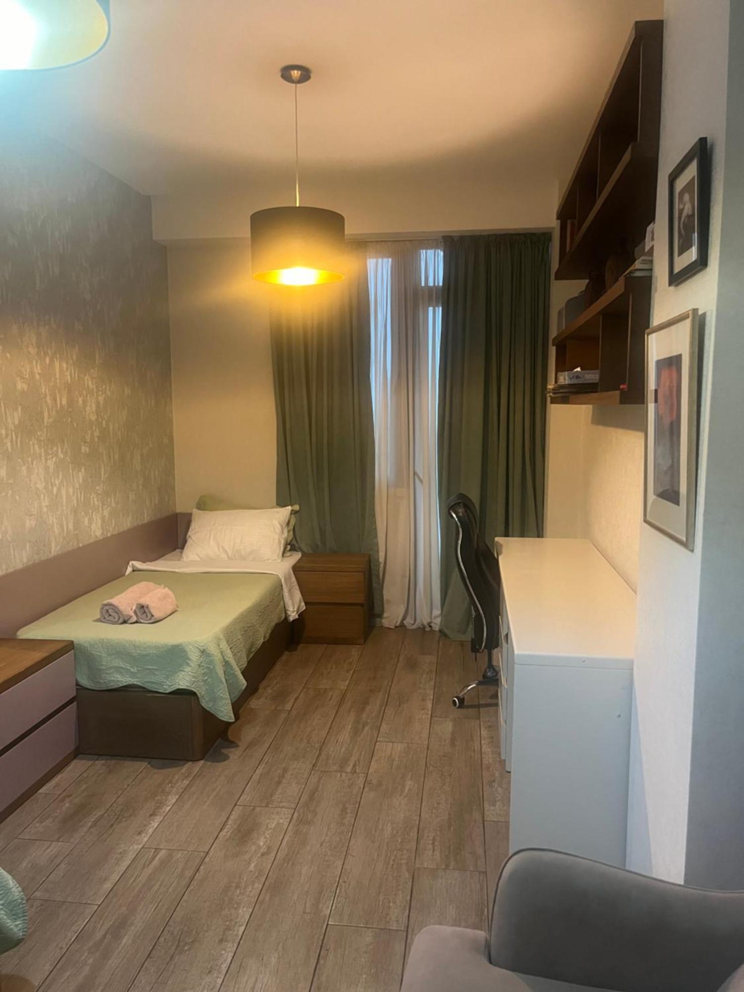 Panorama Khiliani Appartement Tbilisi Buitenkant foto