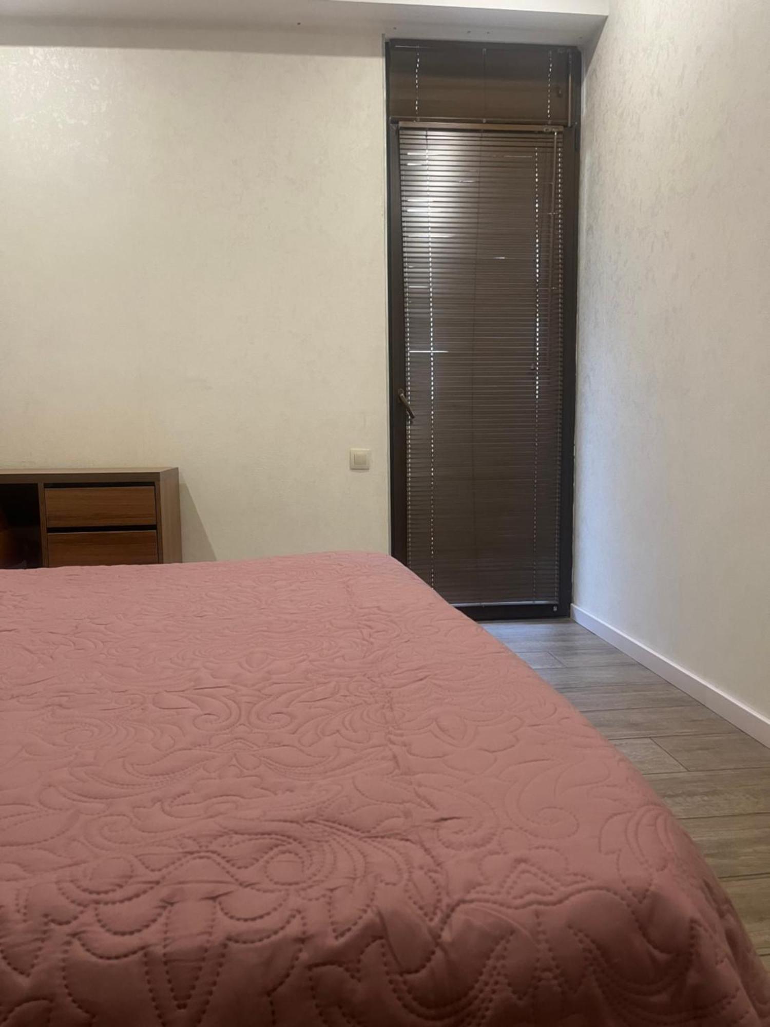 Panorama Khiliani Appartement Tbilisi Buitenkant foto